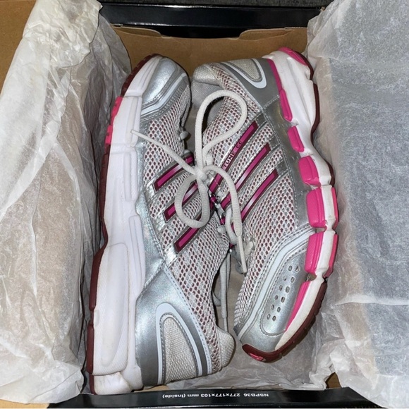 Women’s Adidas Attune Size 6.5 - Picture 7 of 15